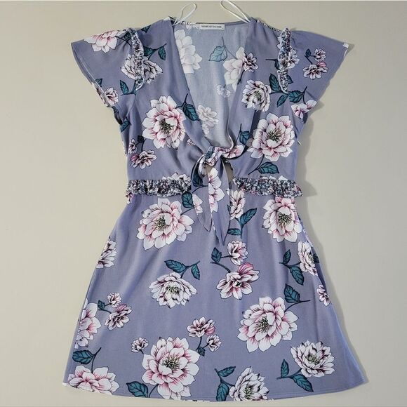 Sister Of The Tribe Floral V-neck Midi Dress with Ruffles and Cutouts - Picture 1 of 16
